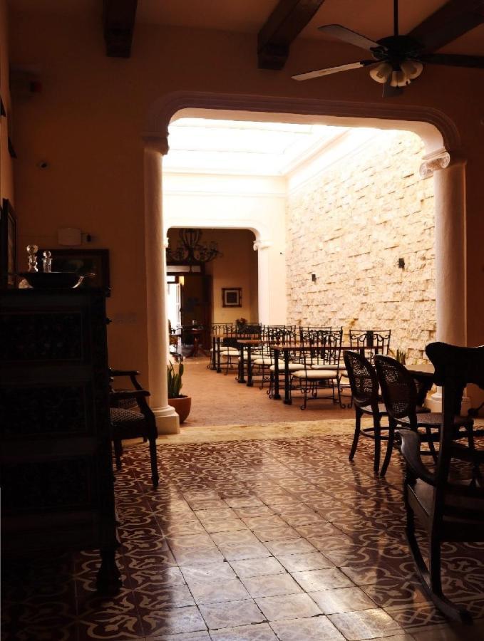 Hotel & Hostal Boutique Casa Garza Меріда Екстер'єр фото
