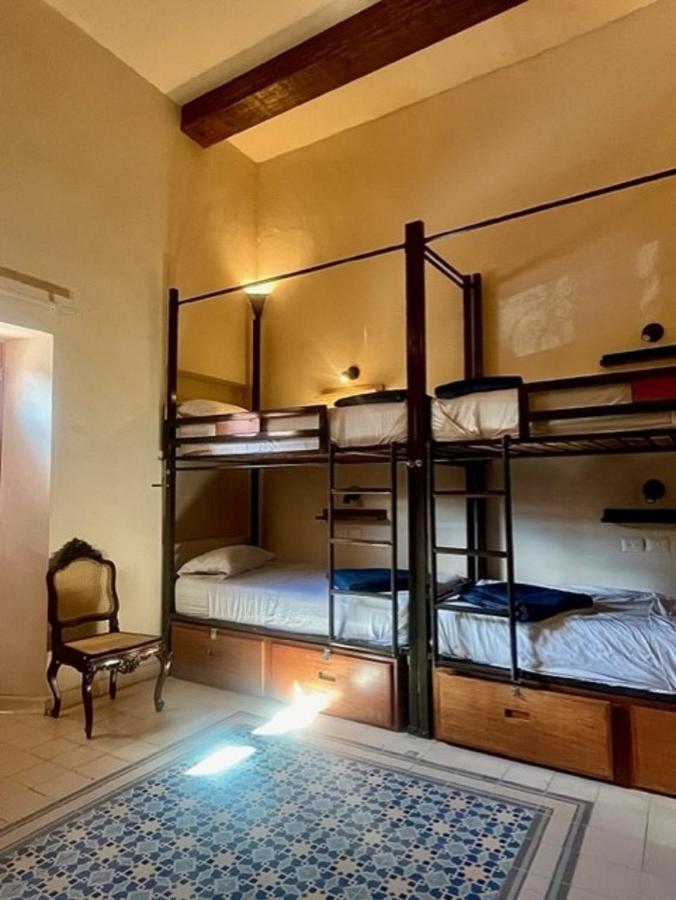 Hotel & Hostal Boutique Casa Garza Меріда Екстер'єр фото